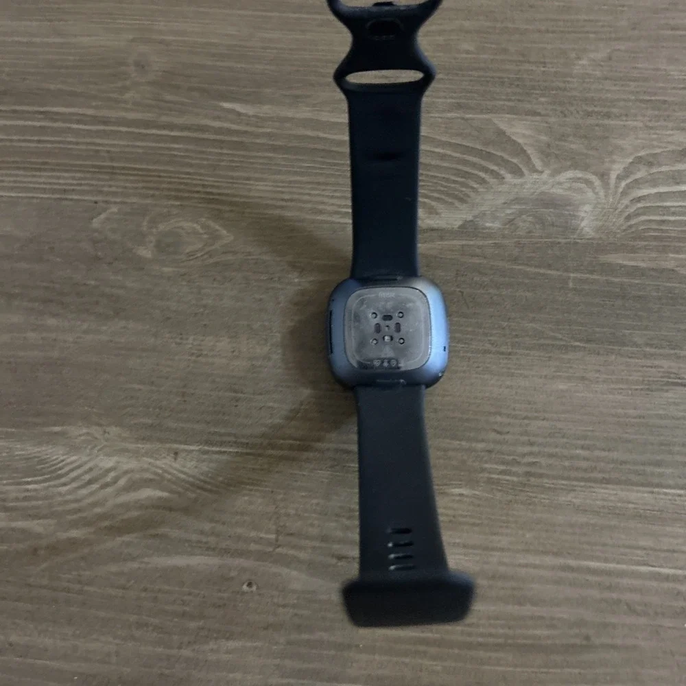 Fitbit Sense FB512 GPS Health Smartwatch Heart Rate SpO2 ECG Fitness Watch- Read